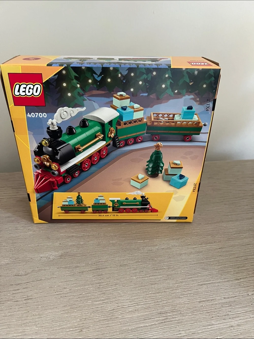 New in box Lego creator winter holiday train 40700 294 pieces